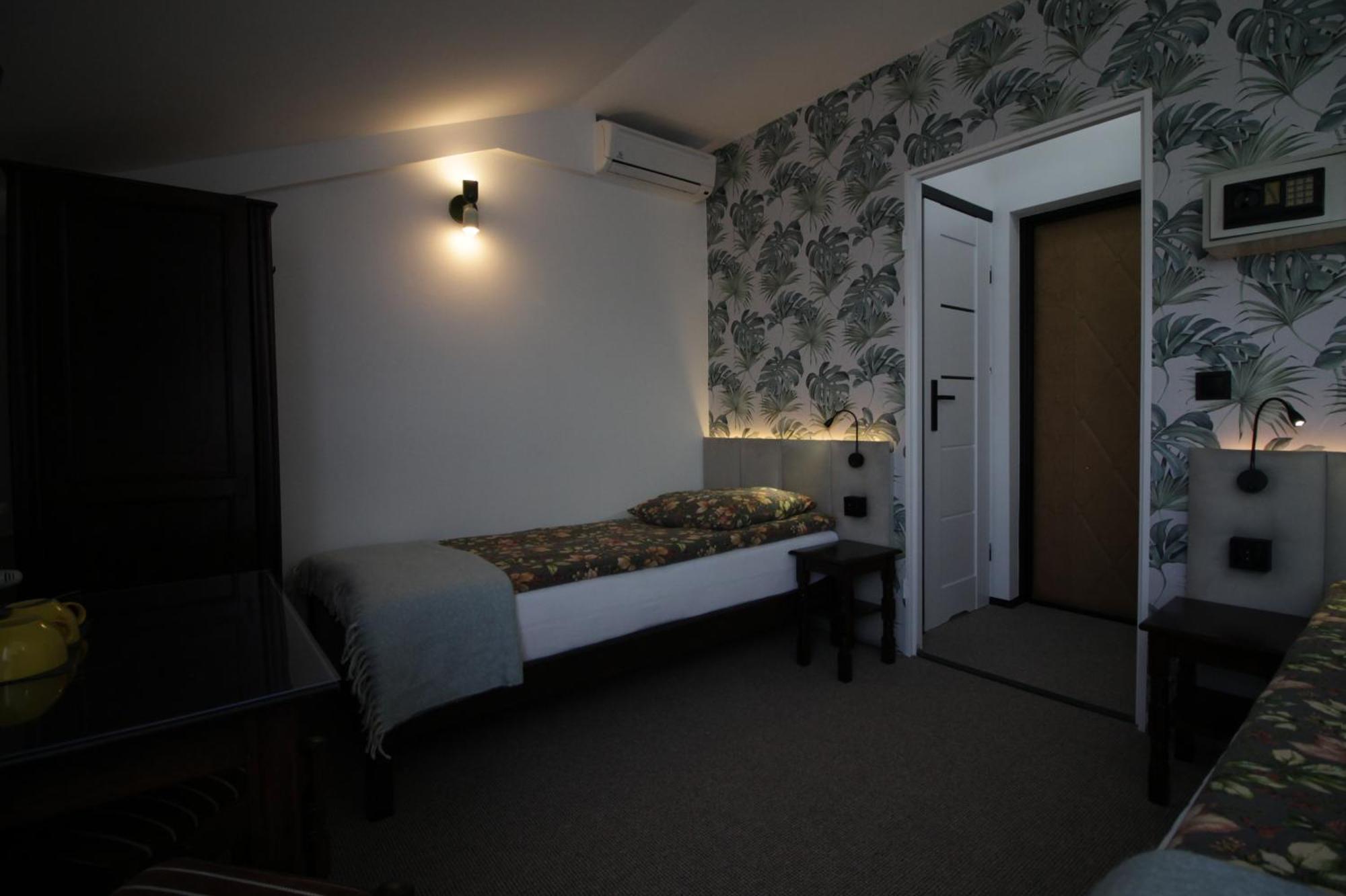 Motel Na Zbojeckiej Skawa Exterior photo